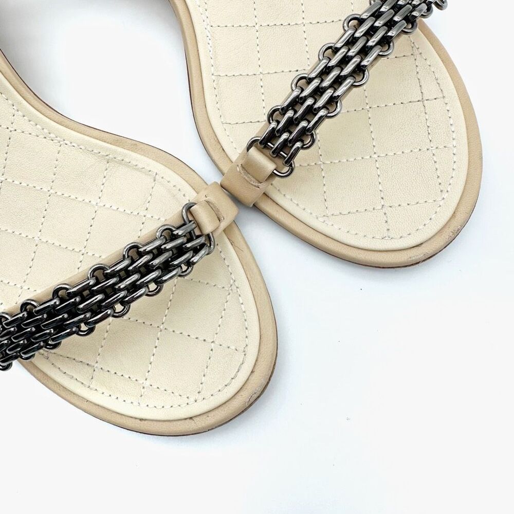 CHANEL Beige Chain Ankle Strap Heels Size 38 Interlocking Pearl CC Logo Sandals - Picture 4 of 13